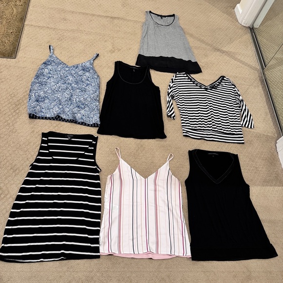 White House Black Market Tops - Almost new Bundle of 7 White House Black Market tops